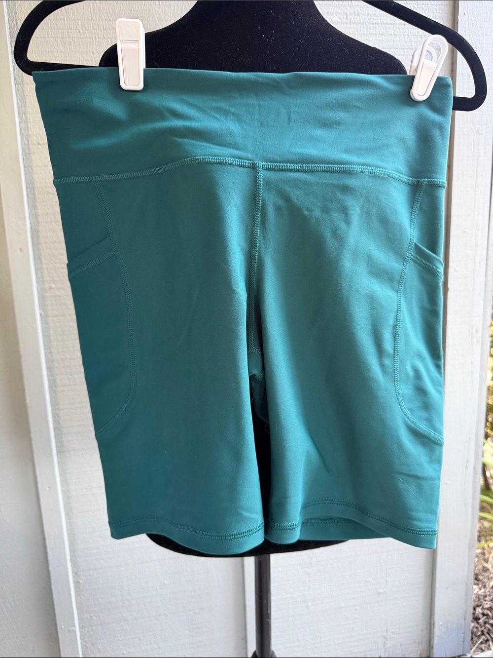 Old Navy High-Waist Teal Women’s Active Shorts